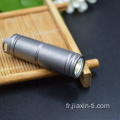 Avec 130 Lumen Li-ion Batterie Torche Lampe de Poche Titane